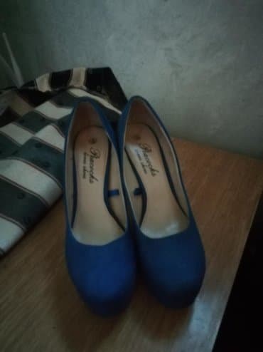 nine west 39: Cipele 39,predivne plave boje i preudobne, super ocuvane — 3