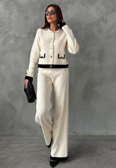 kompleti od trikotaze: 09. Komplet trikotazni
Uvoz Turska
Duzina pantalona 115 cm — 1