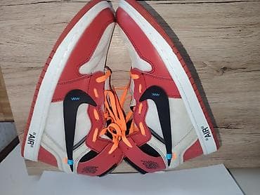 nike tn crvene: Patike visine do članaka inspirisane modelom Air Jordan 1 x Off‑White — 2