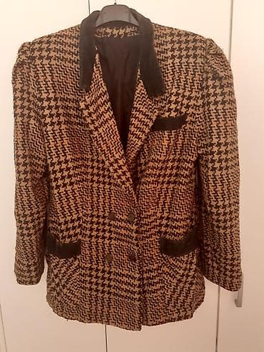 Ženski blejzer sa dvorednim kopčanjem u šari „houndstooth”