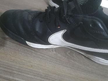 farmerke na tregere muske: Nike original.Cista koza.Stanje super.ima jednu malu oderotinu — 4