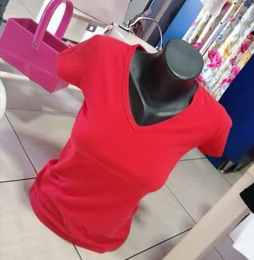 crop top c a: S (EU 36), Cotton, color - Red — 2