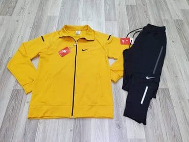 Men's Clothing: Novo Novo Novo Komplet trenerka - mokra likra Cena: 4450 dinara Vel — 4