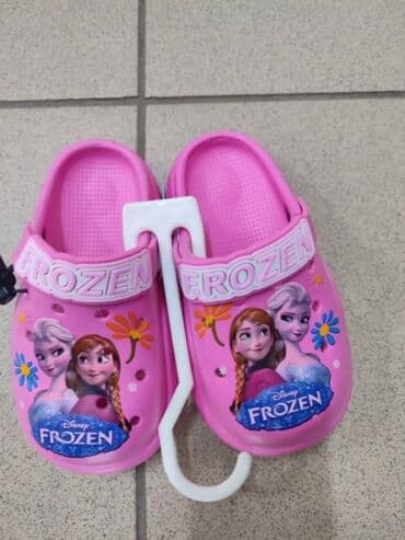 bata obuća: Prelepe decije papuce 
Vel 18-35
1600 din
sd
szd — 11