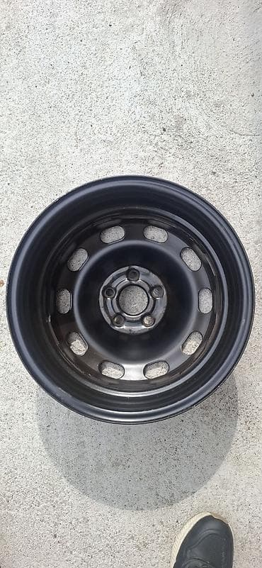 rucni cekrk cena: Felne R15 Golf 4 .Prodajem 4kom polovne čelične auto felne R15 Golf — 7
