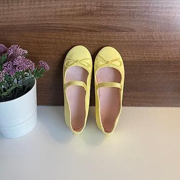 H&M baletanke-cipele za devojcice Obuvene jednom kroz na lalafo.rs H&M baletanke-cipele za devojcice Obuvene jednom kroz