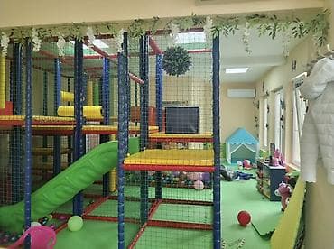 prodajem trimer: NA PRODAJU DEČIJA IGRAONICA – LAVIRINT (malo korišćena) Prodaje se — 2