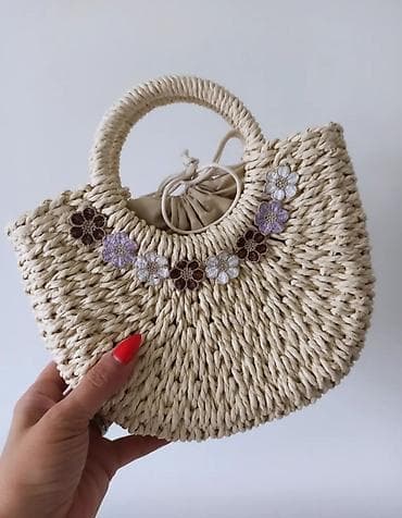 carpisa torbe novi sad: 🌸 Preslatka pletena torbica sa cvetnim detaljima 🌸 Unesite dašak leta — 1