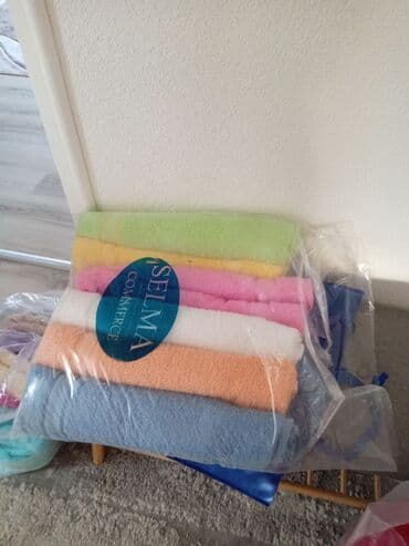 aluminijumska vrata za kupatilo: Set peškira, Jednobojni, bоја - Šareno — 8