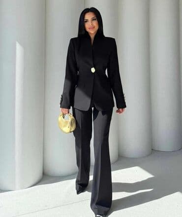 elegantni kompleti sa pantalonama: Elegantno žensko odelo u više boja, sa sakoom i pantalonama. Sako ima — 4