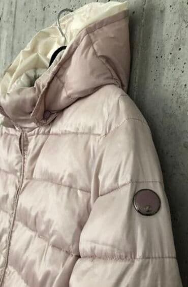 kaput nemacki: Champion, Puffer jacket, 152-158 — 3