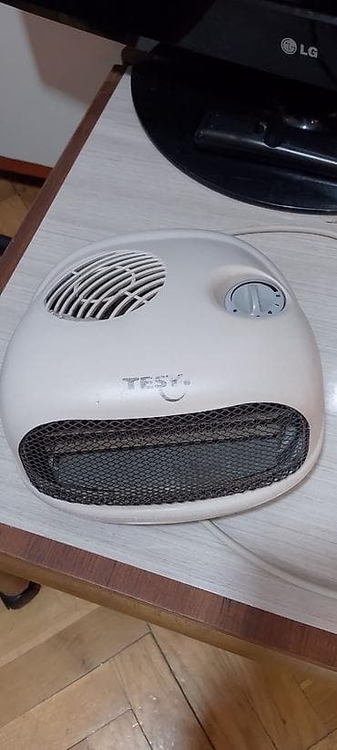 torbice za telefon: Grejalica duvaljka TESU 2000 w dobra. ispravna. pogodna za — 2