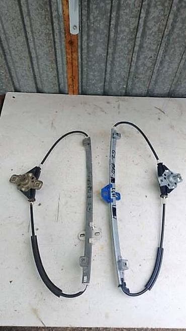 grejalica za kola: PODIZACI STAKALA ZADNJI ZA VOLKSWAGEN GOLF 2 OD 1984. DO 1992. GOD. | — 1