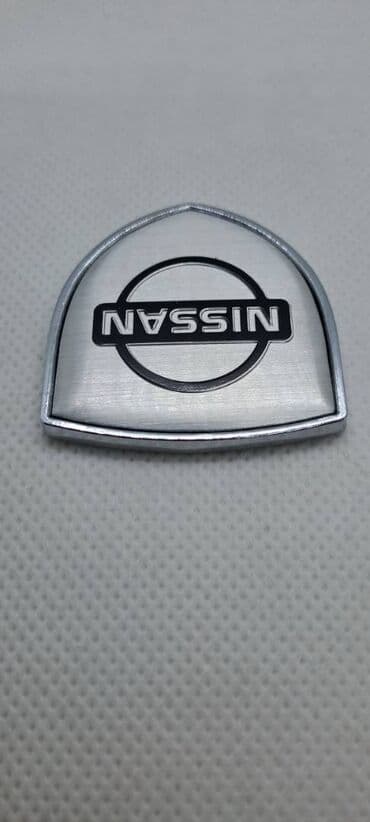 teretne gume 13 c: Samolepljivi metalni stiker za automobil - NISSAN Metalni stiker za — 3