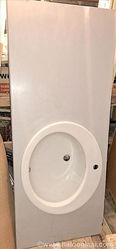 kosilice za travu polovne: Prodajem ugradni, ovalni umivaonik 62 cm x 52 cm sa kupatilskom pločom — 1