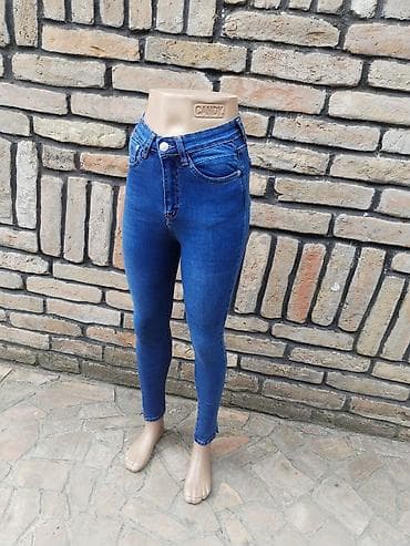 patike sandale: Fioretto farmerke – veličina S - Model: skinny/uzan kroj, visok struk — 1