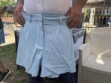 Svetloplave muške bermude/šorts sa faltama - Klasičan kroj sa