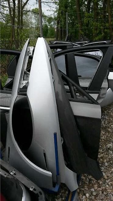 VRATA ZA ALFA ROMEO 159 | DELOVI ZA ALFU 159, BRERA, 147, 147 na lalafo.rs VRATA ZA ALFA ROMEO 159 | DELOVI ZA ALFU 159, BRERA, 147, 147