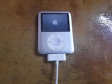 Video igre i konzole: Apple iPod nano 3rd Gen. 4 GB Original, kupljen u Francuskoj. Srednji — 3