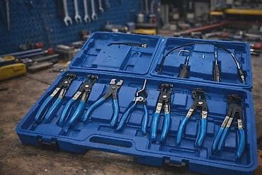 Heftalice: Komplet klešta za auto šelne i creva – 9 delova u koferu Opis: - — 3