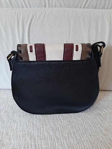 Upaljači i prateća oprema: Torbica brenda Atmosphere, kupljena u Drezdenu. Nosena svega 2 puta — 2