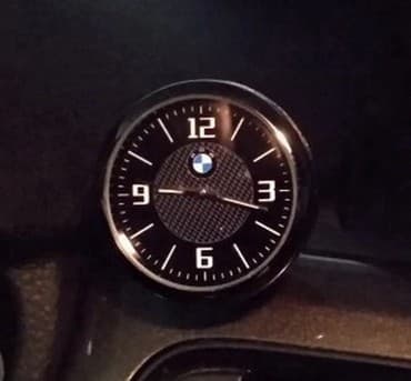 Tuning oprema: Sat za automobil - BMW Sat sa logom BMW automobila. Izuzetno lep — 1
