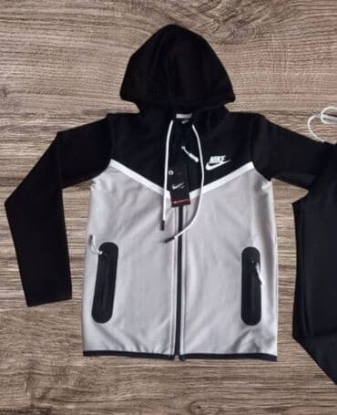 Komplet trenerke: Nike, Unisex — 10