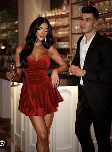 🔥Baršunasta mini haljina sa bretelama – koktel/večernji model ✅2000