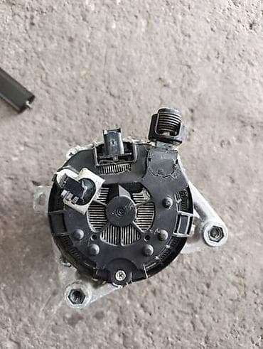 dusek za vodu: ALTERNATOR ZA PEUGEOT 2008, 3008, 5008 . OD 2017. DO 2024. GOD — 1
