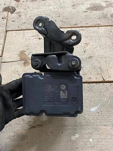 ABS PUMPA ZA VOLKSWAGEN GOLF 6 - 1K0907379AH | Abs pumpa za Golf 6 na lalafo.rs ABS PUMPA ZA VOLKSWAGEN GOLF 6 - 1K0907379AH | Abs pumpa za Golf 6