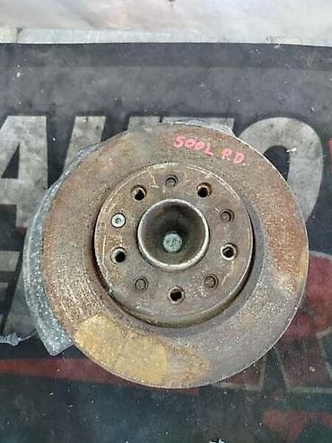 PREDNJI DESNI KOCIONI DISK SA GLAVCINOM ZA FIAT 500L OD 2012. DO 2022 na lalafo.rs PREDNJI DESNI KOCIONI DISK SA GLAVCINOM ZA FIAT 500L OD 2012. DO 2022