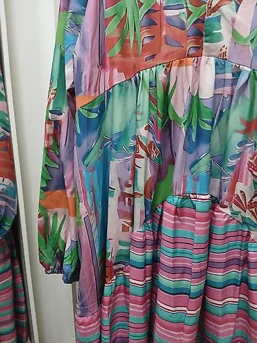 decuju: Dugačka ženska haljina sa šarenim printom - Kroj: široka, lepršava — 2