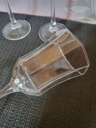 swarovski kristali cena: Case za vino Luminarc Francuska iz 80ih. Case za vino bez ostecenja — 13