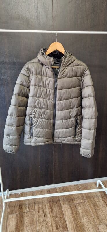 Farmerke: Zimska jakna S, Pierre Cardin, bоја - Maslinasto zelena — 1