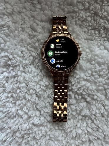 Fossil pametni sat – ženski, okrugli ekran, metalna narukvica u