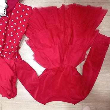 zlatne decije mindjuse: Lot haljina za devojčice – 4 komada, dugi rukav - Crvena haljina od — 2