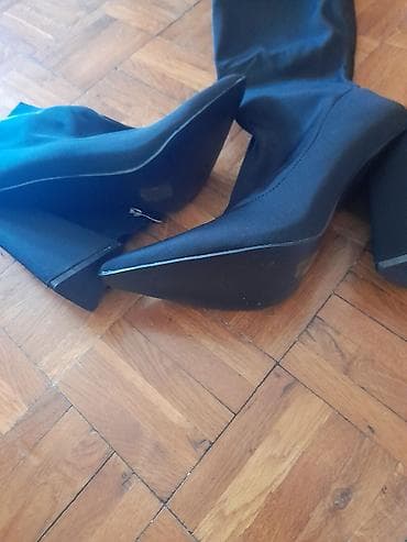 rieker ženske gležnjače: Zenske crne na stiklu nove nijednom nosene 40 broj — 8