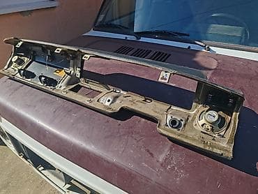 auto delovi ruma: Instrument tabla Lada 2107 Riva, Lada 2104 Karavan br.3. Polovno — 6