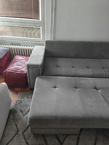 prodajem komodu: Velika ugaona garnitura ispod cene!Na prodaju ugaona garnitura (desni — 7