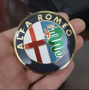 Povoljno Znak za Alfa Romeo zlatne boje, 2 komada, stiker se lako I