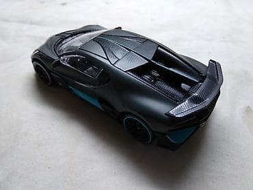 Ostali predmeti za umetnost i kolekcionarstvo: Rastar Bugatti Divo, China, ocuvan — 3