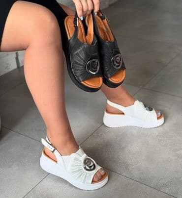 mokasine 40: Sandals, 40 — 5