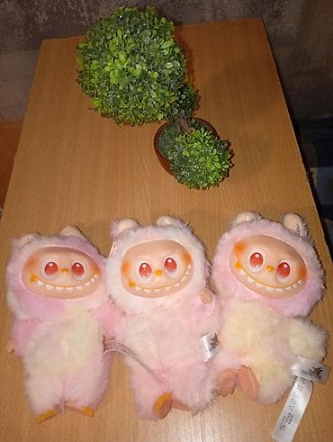 LA BUBU LUTKE 
Tri za 1500