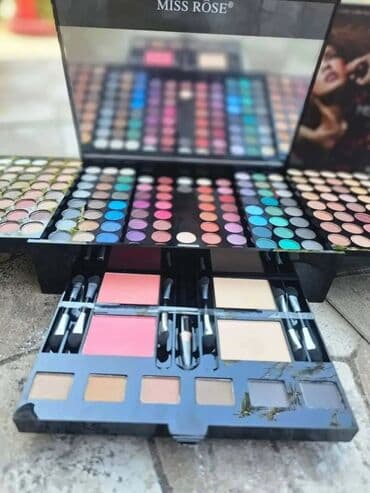 kik koferi 2023: Sminka Kofer sa sminkom Paleta sminke Set sminke 194 boje — 2
