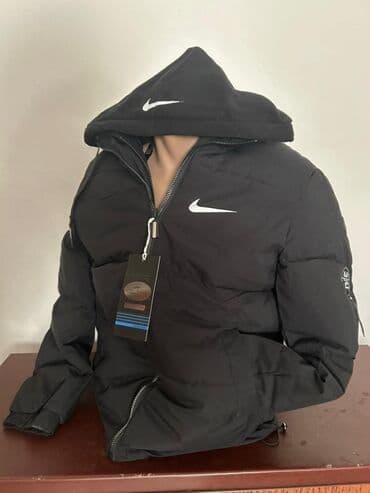 Windbreakers: Muška jakna M dostupna 4000 dinara
💋 — 1