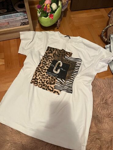 crop top c a: Sve po 500 djn — 1