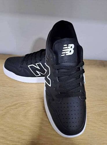 patike sa vazdušnim đonom: New Balance, 41, bоја - Crna — 1