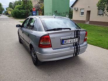 hauba za reno clio 2: Opel Astra G 2000.g. 1,4  66kW/90KS benzin-gas,registrovana do 8.2026 — 7