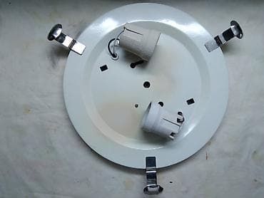 plafonjerke za hodnik: Plafonjera metalena okrugla staklo dia 30 cm. metalni deo dia 24 cm. 2 — 3