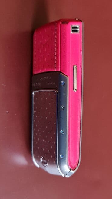 bezicni punjac za telefon: Telefon vertu jako skup model,ide bez punjaca nemam punjac za njega — 10